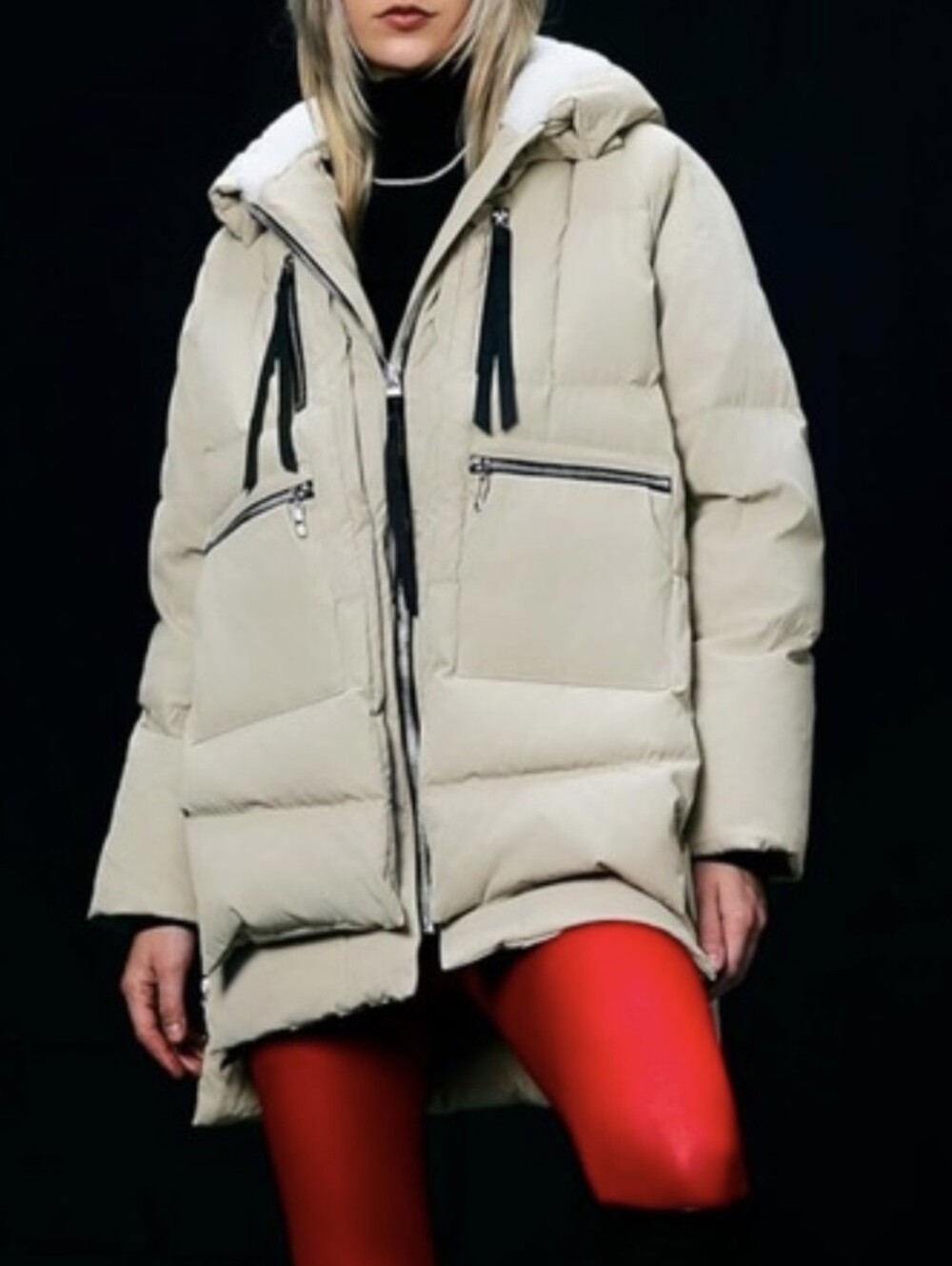 OROLAY Beige Duck Down Puffer Coat with Sherpa-Lined Hood Medium
